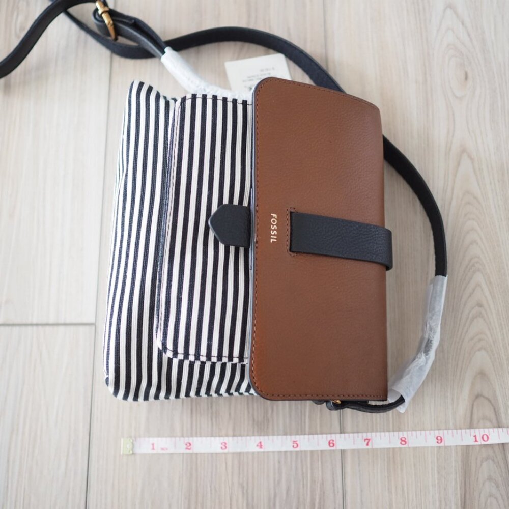 NWT FOSSIL Kinley Front Flap Pocket Crossbody Black White Striped Tan Leather - Picture 13 of 13